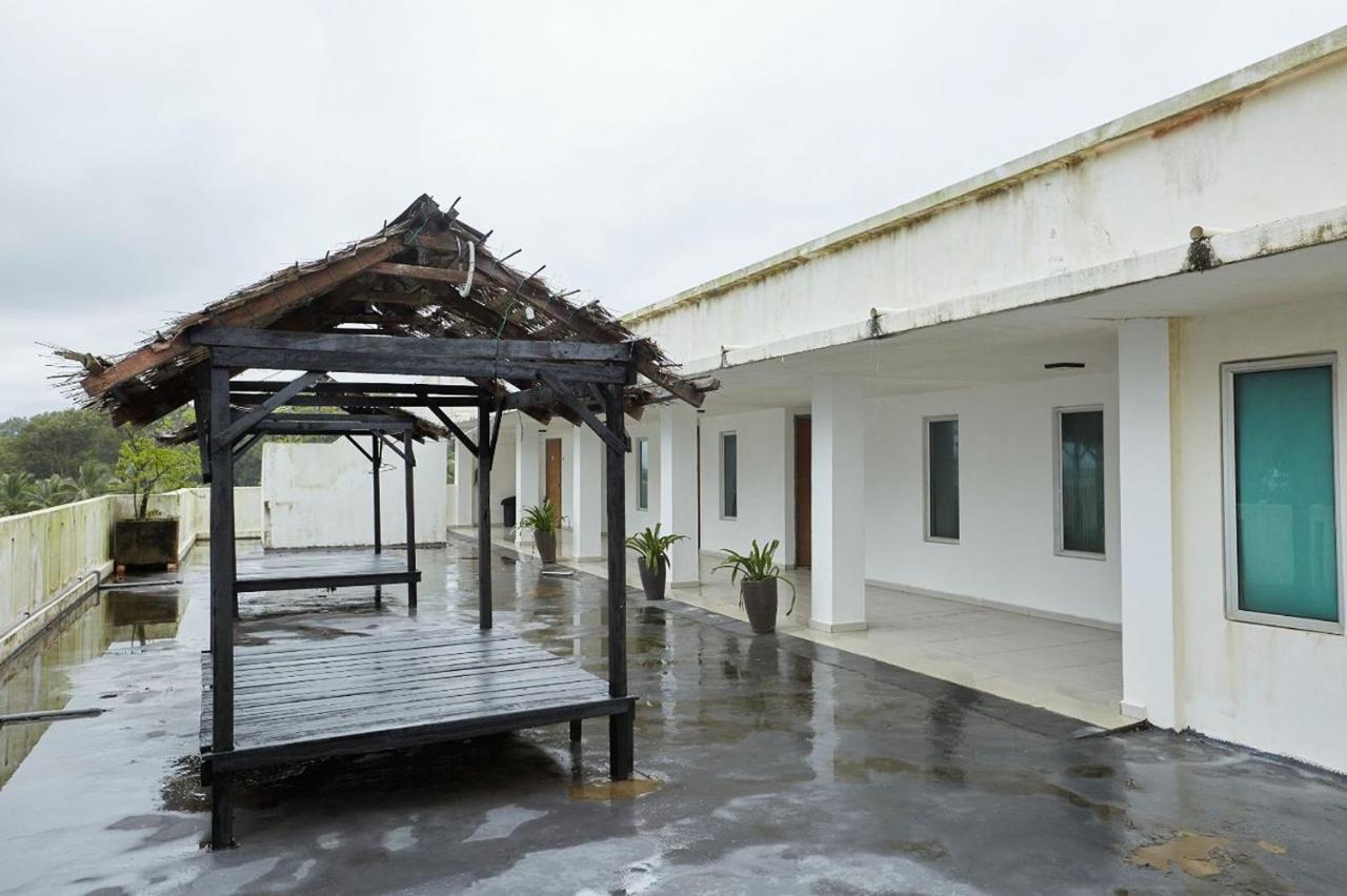 Mawar Villa, Batu Hitam Kampung Sungai Karang Exterior foto