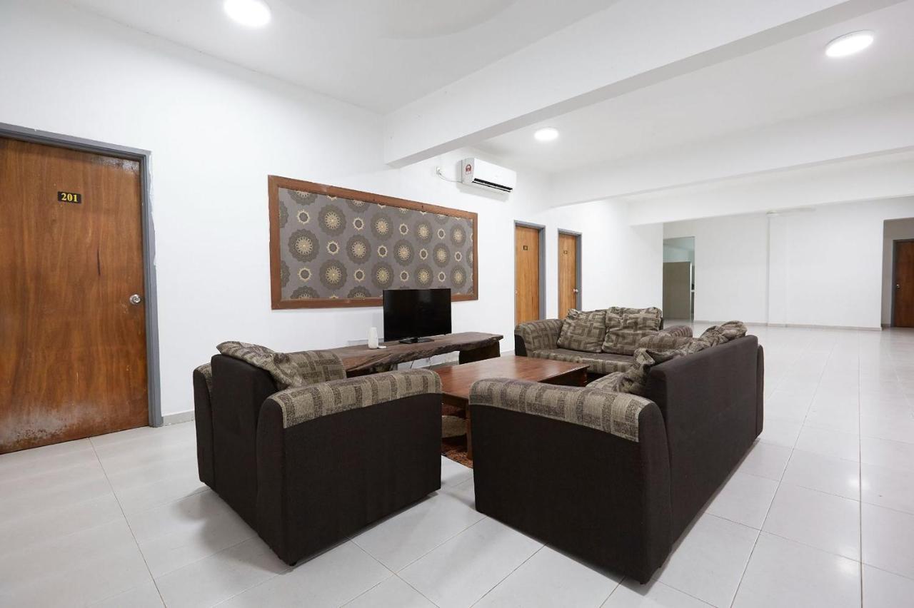 Mawar Villa, Batu Hitam Kampung Sungai Karang Exterior foto